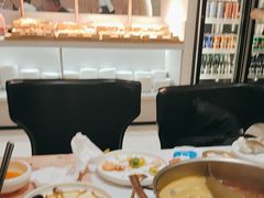 -小茉庐和牛自助火锅(龙湖万达店)