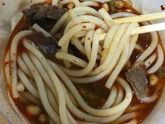 -覃肥叔桂林米粉(粮道街店)
