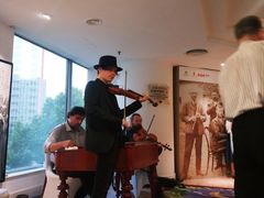 -亮马河饭店翠雅咖啡厅