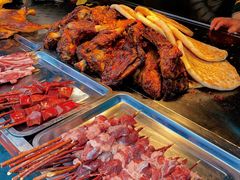 -艾力江和田馕坑烤肉店