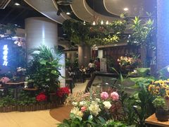 -舌尖上的食缘花园主题餐厅