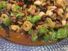 -俭寨大盘鸡·缸子肉·小公鸡·新疆菜(云通店)