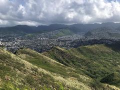 -钻石头山
