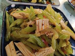 芹菜腐竹-伊隆斋(什刹海店)
