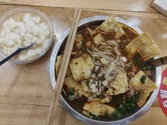 -柳州肥姨妈大骨螺蛳粉(沙河店)