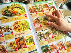 -大头虾越式风味餐厅(光明广场店)