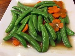 -J Daeng Seafood