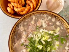 -王师一把抓羊肉泡馍(河东东街店)