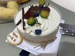-半勺舒舒生日蛋糕店