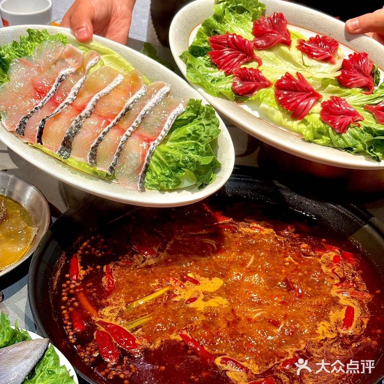 牛市口这家火锅！一周吃三次都不腻啊🥹