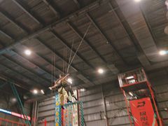 -极限PLAY运动娱乐新世界·团建派对潮玩休闲馆·室内蹦极高空游乐园