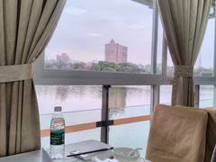 -鹿鸣酒家(越秀店)
