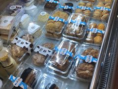 -光明牛奶棚(南泉店)