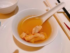 美国野生象拔蚌过桥-利苑酒家(合景国际金融广场店)