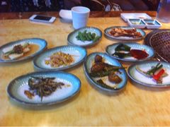 iphone_upload_pic-牛信亭韩国料理·炭火烤肉(紫藤路店)