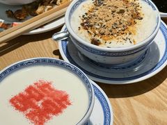 潮汕豆腐花-邹开喜·炭炉鸡煲·海鲜火锅(虹口足球场店)