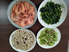 -鲸育宝宝月嫂(徐汇店)