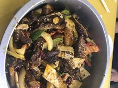 -炕锅羊肉土火锅面片大王