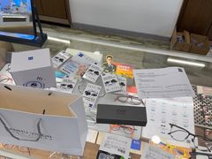 -三目眼镜·蔡司视觉合作店(青浦宝龙店)