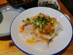 -野山舂·贵州现舂酸汤火锅(鸿通城店)