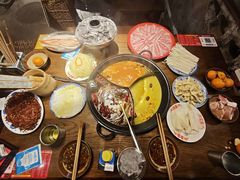 -萍姐火锅·公路夜市(武汉首店)