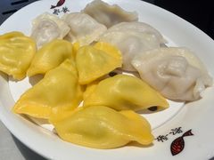 秋季限定蟹黄饺-船歌·鱼水饺青岛菜(太阳宫凯德MALL店)