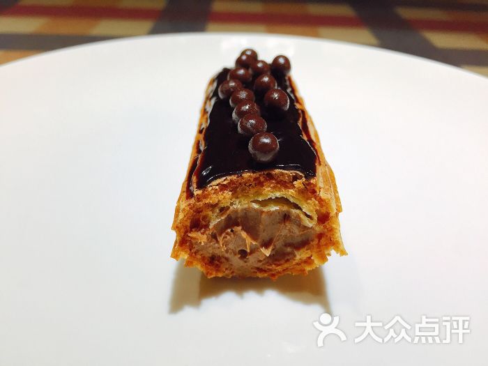 巧克力闪电泡芙