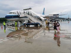 -三亚湾海居铂尔曼度假酒店