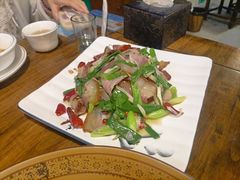 青城老腊肉-庭院小酌(瑞莲街店)