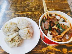 -万松园美食街