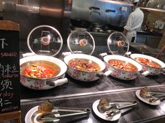 -圣丰索菲特·2 On 988 Café 自助餐厅