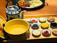 -佬土鹅肠火锅(解放路店)