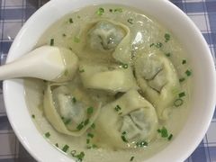 -潘国仙耳光馄饨(黄家阙路店)