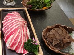 -湊湊火锅·茶憩(打浦桥日月光店)