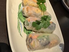 -大头虾越式风味餐厅(光明广场店)