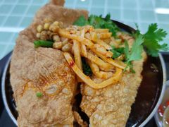 超大块豆皮-红鼻子桂林米粉(金唐新光界店)