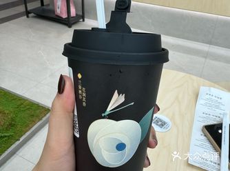 第一次喝茉莉奶白，你不要太卷了美哭了