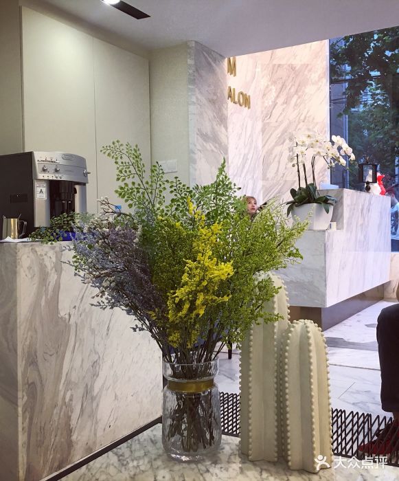 3am hair salon烫发染发接发(日月光店)--环境图片-上海丽人-大众点评