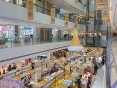 -LuOne凯德晶萃广场(徐家汇路店)
