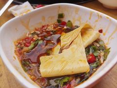 -金鼎雪山牦牛杂火锅(理县总店)