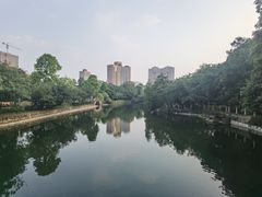 -烈士陵园(地铁站)