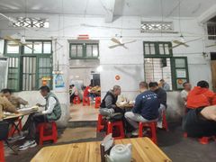 -海口滨海新村143号海南老字号炒菜店