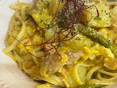 -CowCow其其·牛杂咖啡公司(六运店)