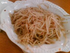 土豆丝-兄弟联果木炭烤翅·50年家传鸡翅秘方