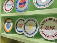 -文艺复兴百货(米兰大教堂广场店)