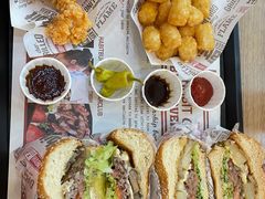 薯宝-The Habit Burger Grill 哈比特汉堡(世博店)