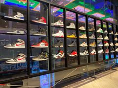 -Air Jordan(世贸天阶店)