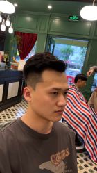-海文先生国潮烫染男士理发馆
