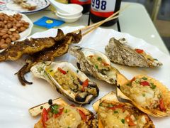 -覃记海鲜美食餐厅