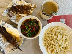 -汗腾格里·风味餐厅(新疆驻京办店)